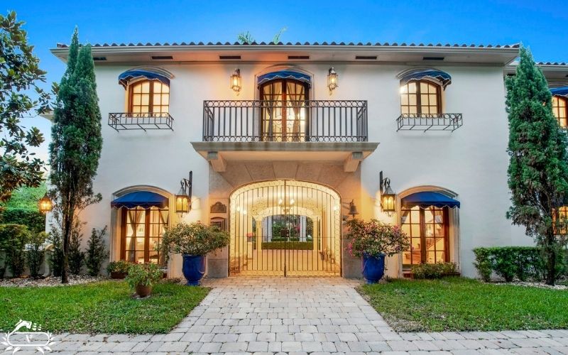 سبک ویلای اسپانیایی 