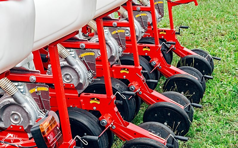 اجاره تجهیزات کشاورزی در لاهیجان با قیمت عالی و تحویل فوری 4 اجاره تجهیزات کشاورزی در لاهیجان